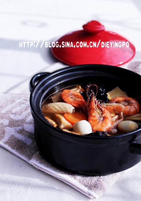 五福豆腐煲的做法(春节菜谱-寓意幸福美满的一道过年菜)