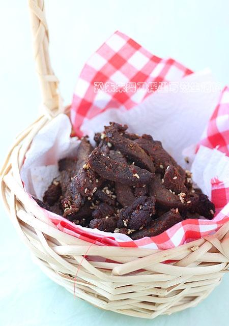 ���Ʒ��Ҷ����Ĳ�ԭţ��ɵ���������ʳ��