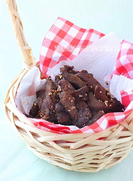 ���Ʒ��Ҷ����Ĳ�ԭţ��ɵ���������ʳ��