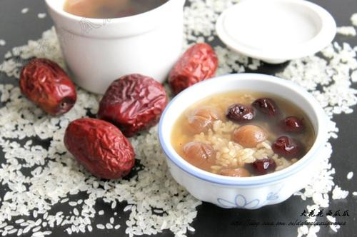 红枣桂圆阴米羹的做法