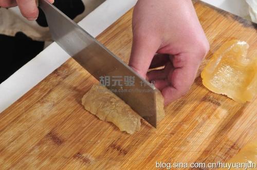 鲍参翅肚羹的做法