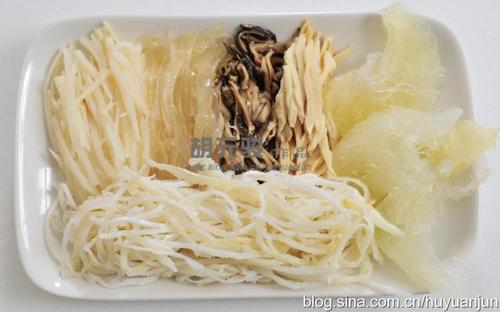 鲍参翅肚羹的做法