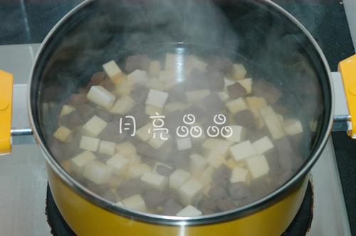 鸭血豆腐羹的做法