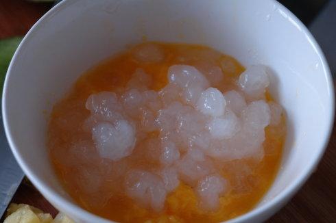 鲜果雪蛤羹的做法