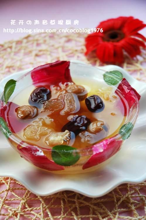 冰糖银耳桂圆红枣羹的做法