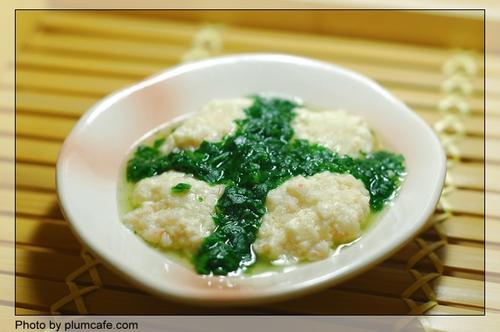 豆腐虾仁丸子菠菜羹的做法