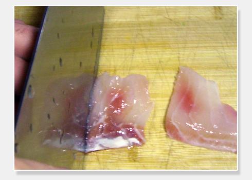 鱼片蒸蛋的做法