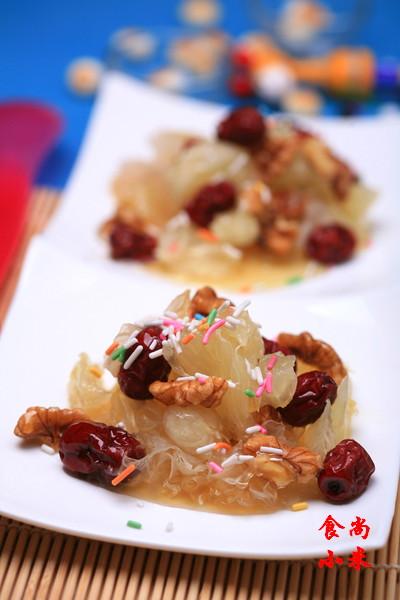 蜂蜜银耳核桃羹的做法