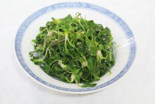 荠菜笋片羹的做法