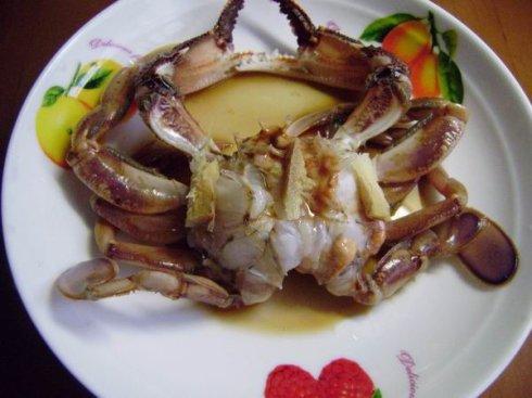 微波炉南瓜蒸蟹的做法