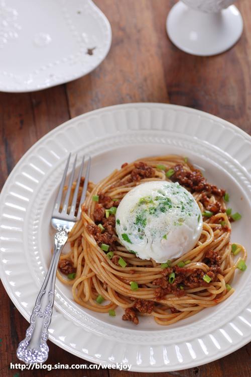 菜叶微波蛋扣面的做法