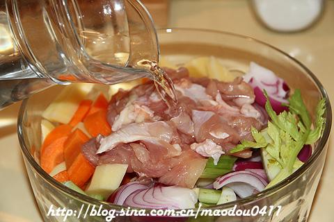 微波炉咖喱土豆鸡饭的做法