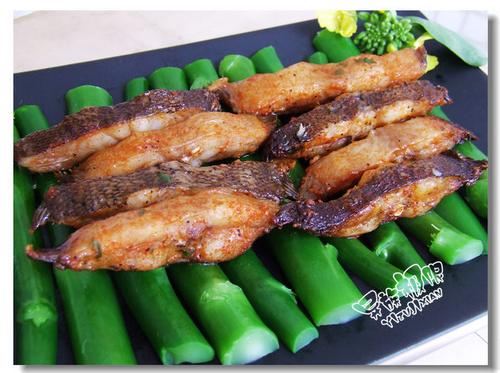 微波炉金牌BBQ烤鱼的做法