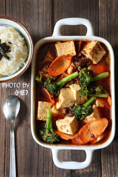 微波沙茶时蔬豆腐的做法