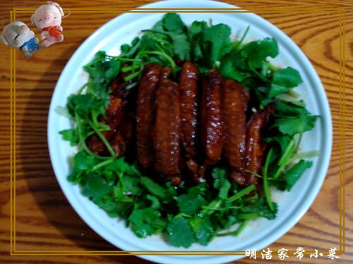 香菜鸡翅的做法