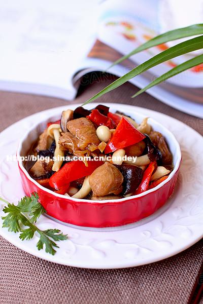 微波炉菌菇鸡腿的做法