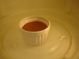 微波巧克力蛋糕的做法