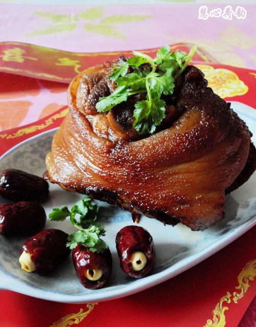 糖烧肘子的做法