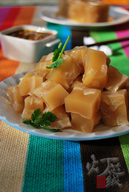 肉皮冻儿的做法