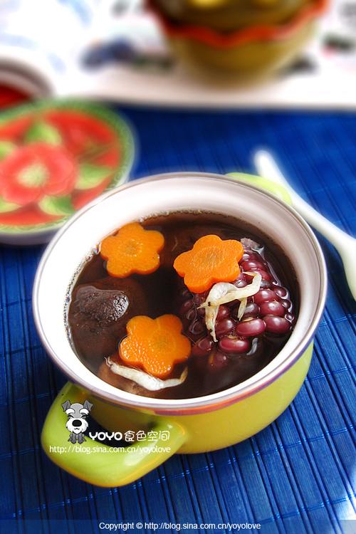 ��ĢϺƤ������������