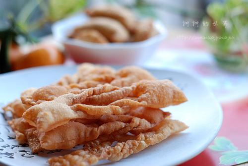 ���͹�ը��ɢ������