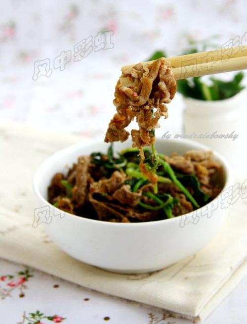 孜然羊肉片的做法