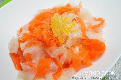 双色罗卜凉菜的做法