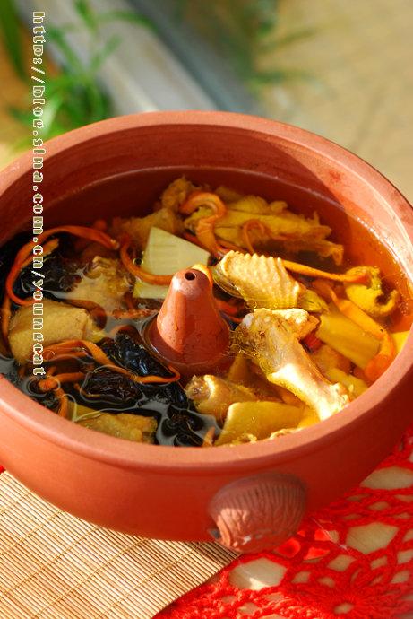 虫草花汽锅鸡的做法