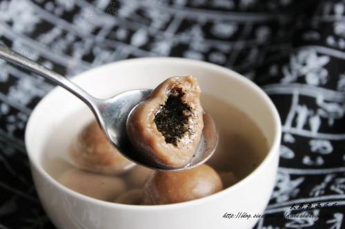 青稞黑芝麻汤圆的做法