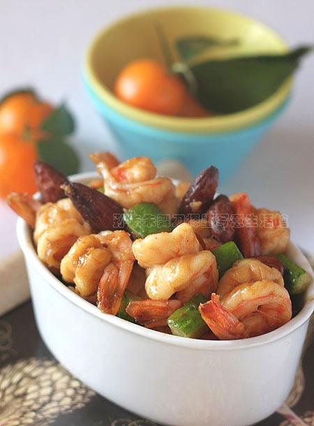 ����Ϻ�ʵ�����