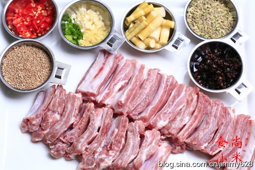 竹笋烧排骨的做法