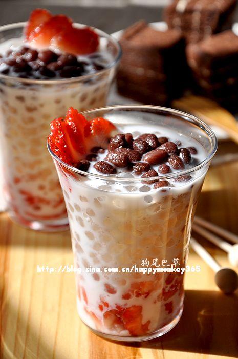 蜜豆草莓西米露的做法