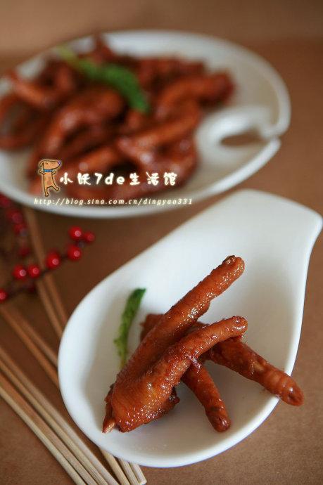 �����צ������