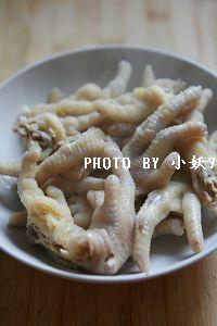 �����צ������