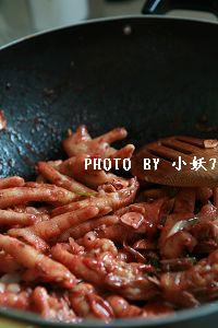 �����צ������