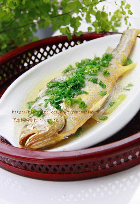 清蒸黄鱼的做法