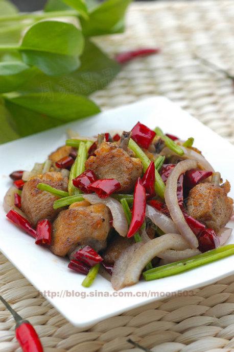 辣子鸡翅的做法