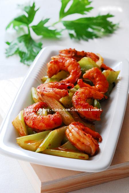 酱爆西芹虾仁的做法