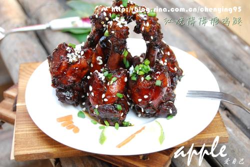 ���հ����Ǽ��ȵ�����