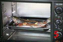 烤虹鳟鱼的做法