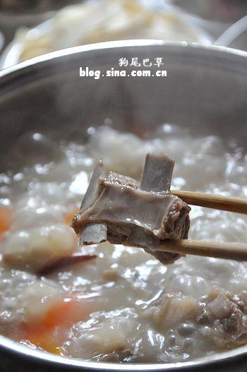 胡萝卜黑山羊火锅的做法