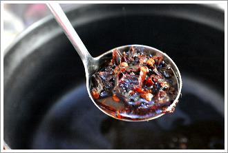 香辣羊蝎子火锅的做法