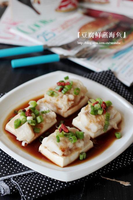 豆腐鲜蒸海鱼的做法