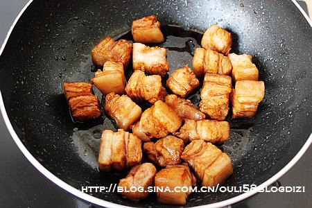 ���κ����������