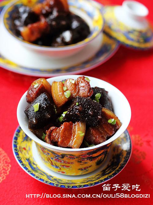 ���κ����������