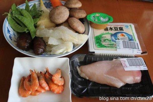 八珍豆腐煲的做法