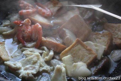 八珍豆腐煲的做法