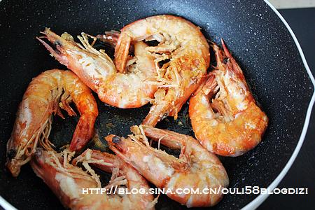 避风塘茶味虾的做法