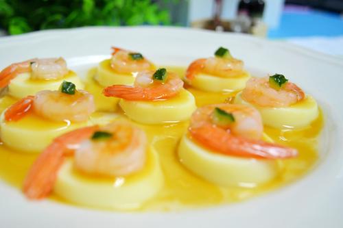 �ձ�������Ϻ�ʵ�����