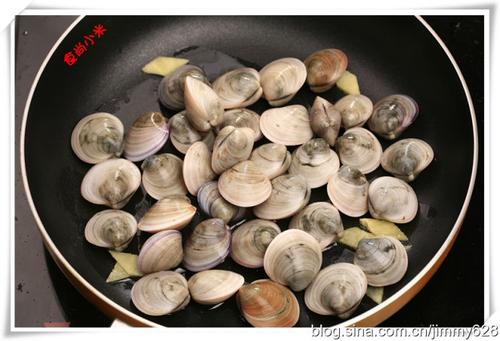 姜葱炒青蛤的做法